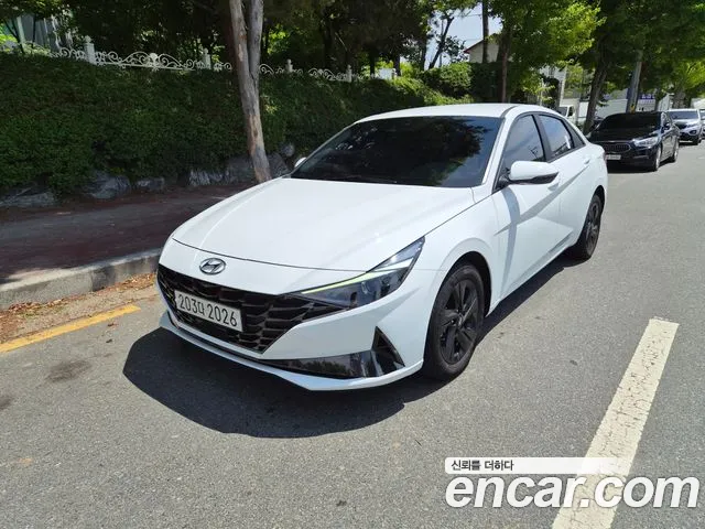 Фотография автомобиля — Hyundai AVANTE