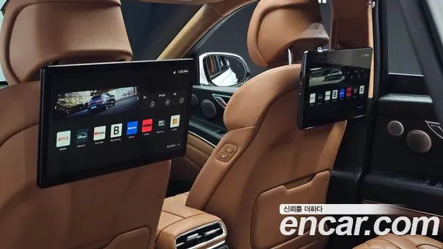 Genesis GV80 — Фото автомобиля 17