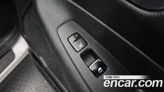 Hyundai Santafe Новый Santa Fe Бензин 2.5T 2WD — Фото автомобиля 17