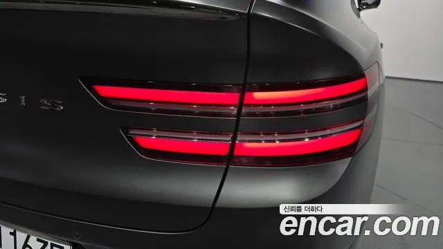 Genesis GV80 — Фото автомобиля 17