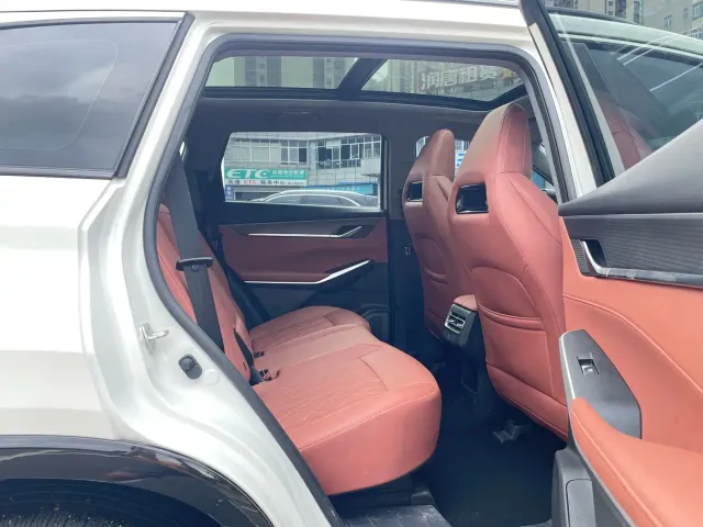 Changan CS75 Plus — Фото автомобиля 14