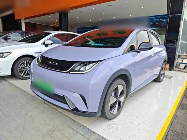 Фотография автомобиля — BYD Dolphin