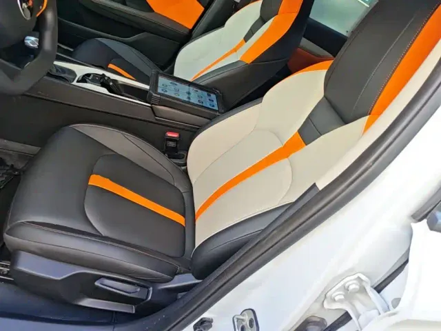 Dongfeng Yixuan — Фото автомобиля 14