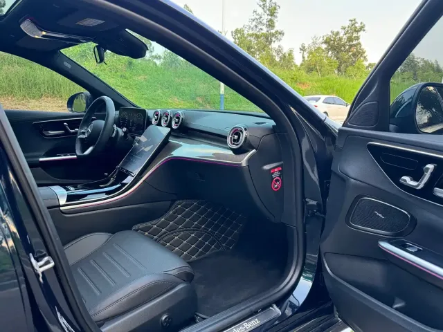 Mercedes-Benz C-Class — Фото автомобиля 13