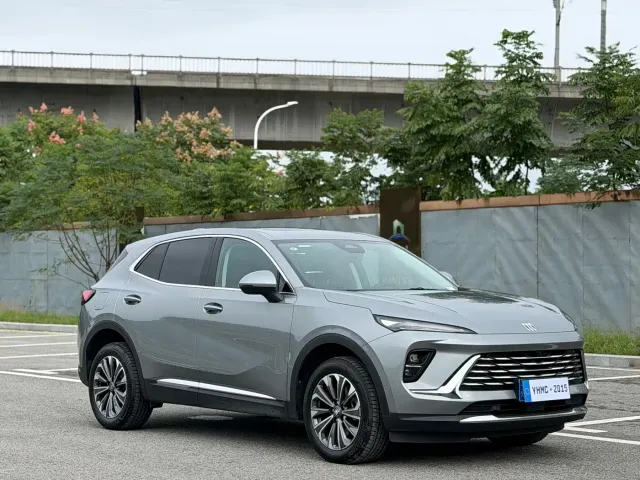 Buick Envision S — Фото автомобиля 3