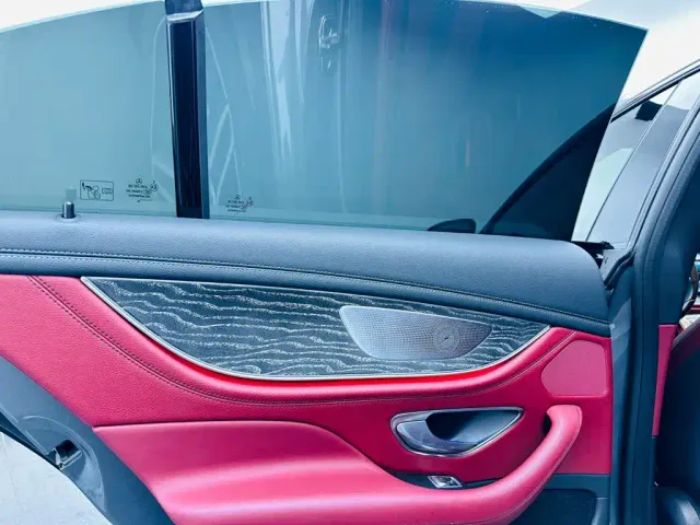 Mercedes-Benz CLS-Class — Фото автомобиля 10