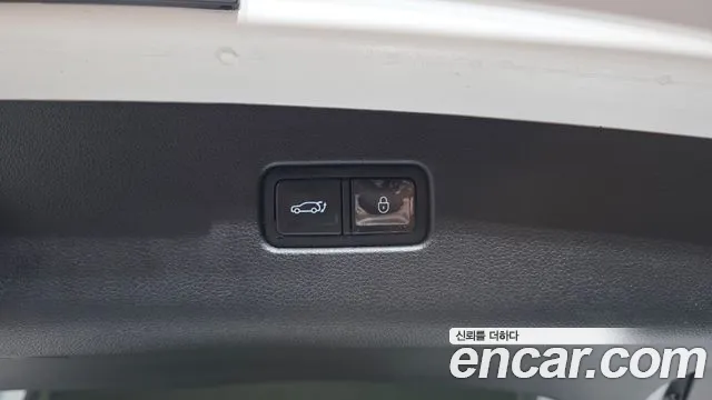 Genesis GV70 2.5T Бензин AWD — Фото автомобиля 15