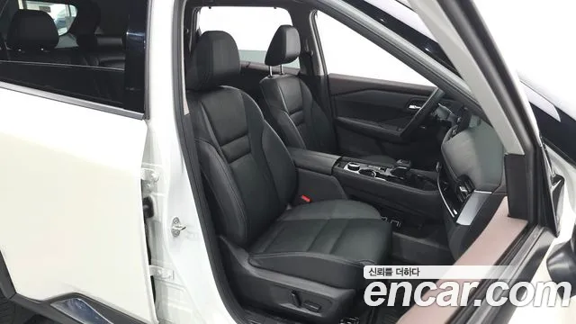 Nissan Rogue — Фото автомобиля 7