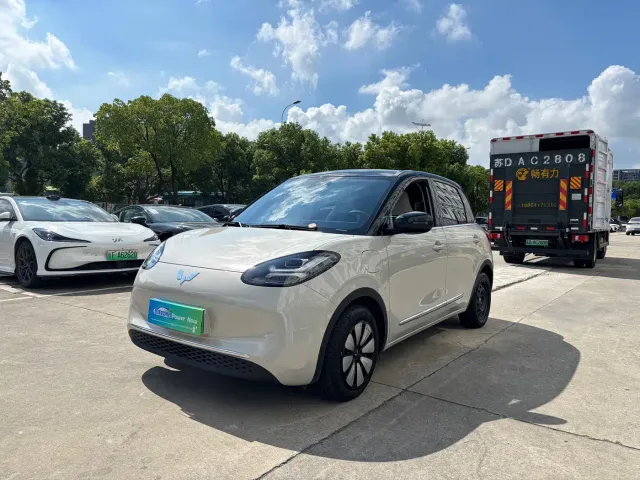 Фотография автомобиля — Wuling Bingo