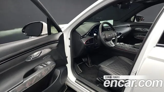 Genesis GV70 — Фото автомобиля 10