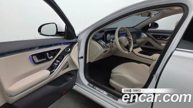 Mercedes-Benz S-Class S-класс W223 — Фото автомобиля 9