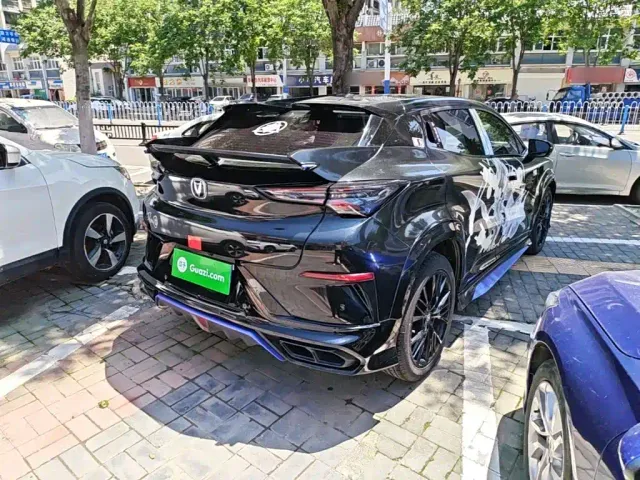 Changan UNI-T — Фото автомобиля 6