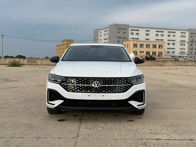 Volkswagen Lavida — Фото автомобиля 2