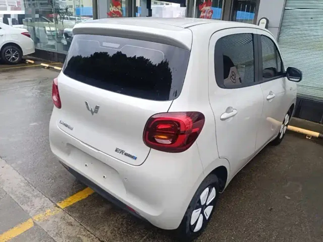 Wuling Hongguang Mini EV — Фото автомобиля 6