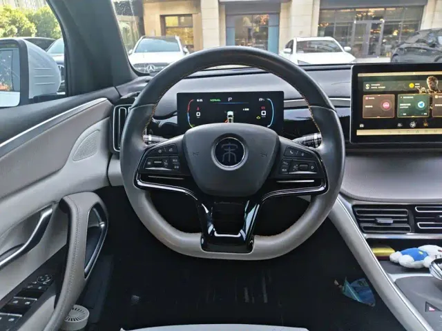 BYD Song Pro — Фото автомобиля 6