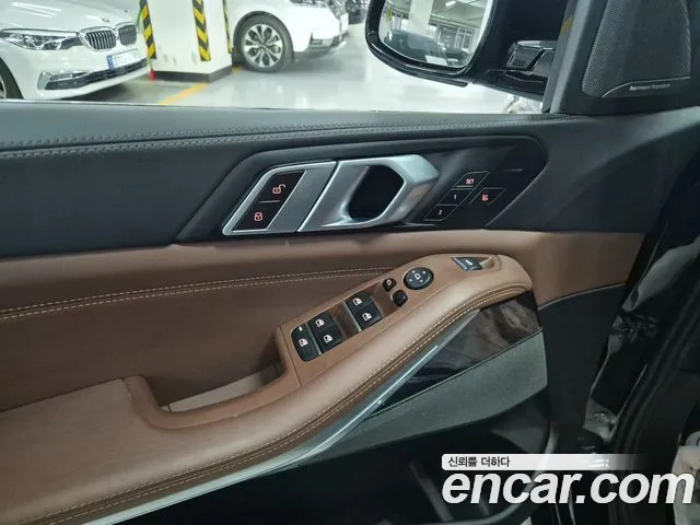 BMW X5 — Фото автомобиля 11