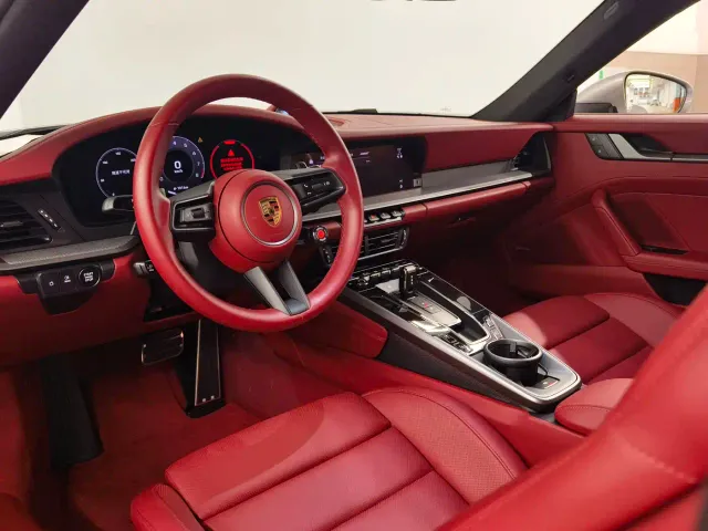 Porsche 911 — Фото автомобиля 10