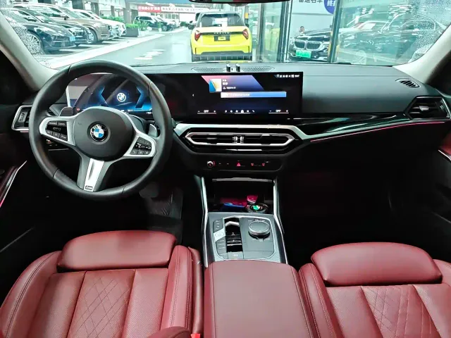 BMW 3 Series — Фото автомобиля 7