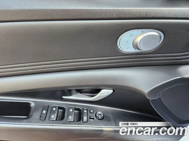 Hyundai AVANTE Avante (CN7) — Фото автомобиля 8