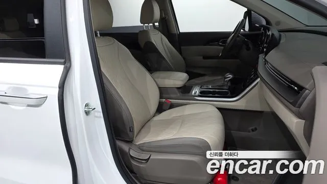 Kia Carnival 4th Gen — Фото автомобиля 17