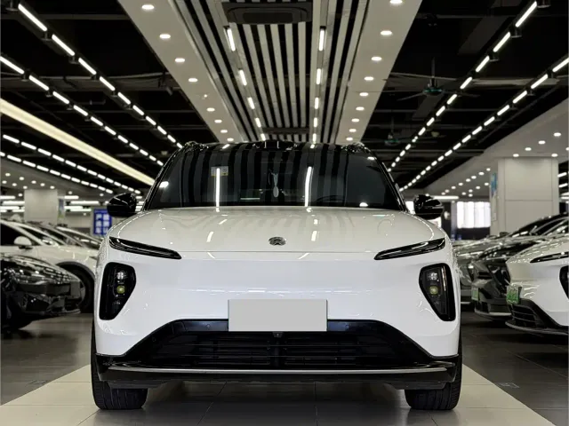 Nio ES6 — Фото автомобиля 2