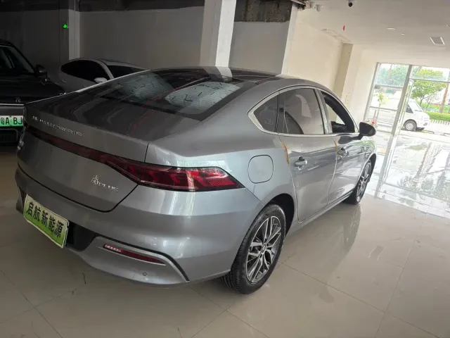 BYD Qin PLUS — Фото автомобиля 10