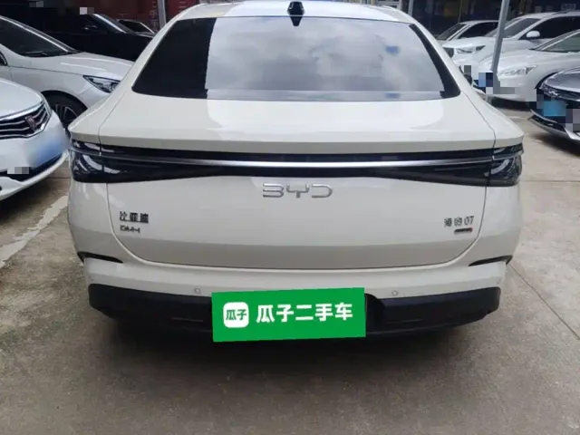 BYD Seal 07 DM-i — Фото автомобиля 5