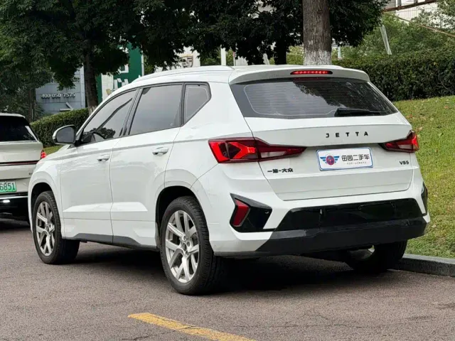 Jetta VS5 — Фото автомобиля 4