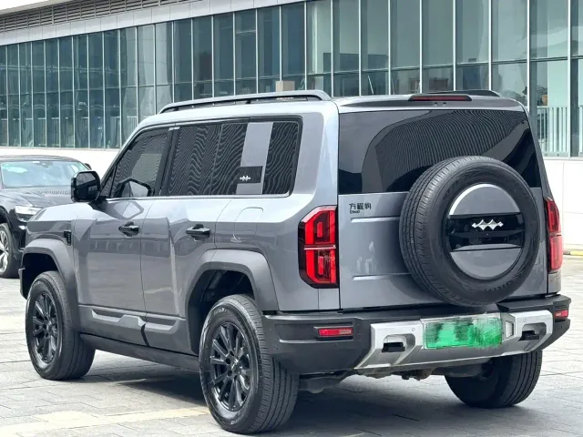 BYD FangChengBao Leopard 5 — Фото автомобиля 9