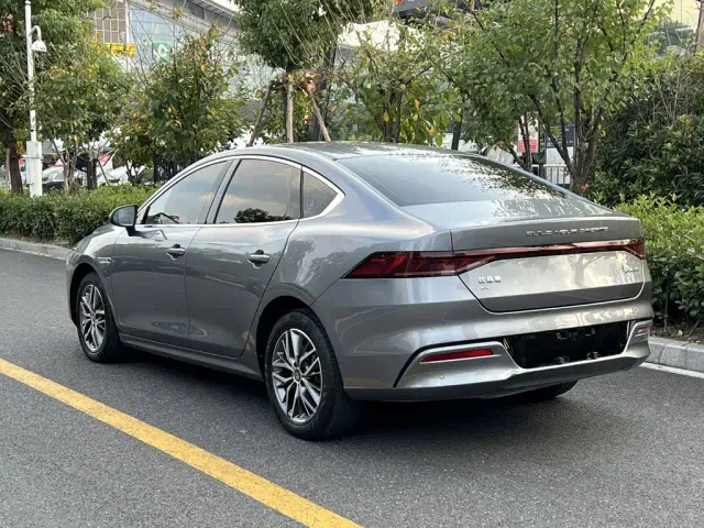 BYD Qin PLUS — Фото автомобиля 4