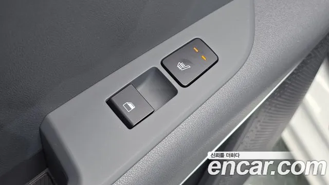 Kia Niro The All New — Фото автомобиля 18