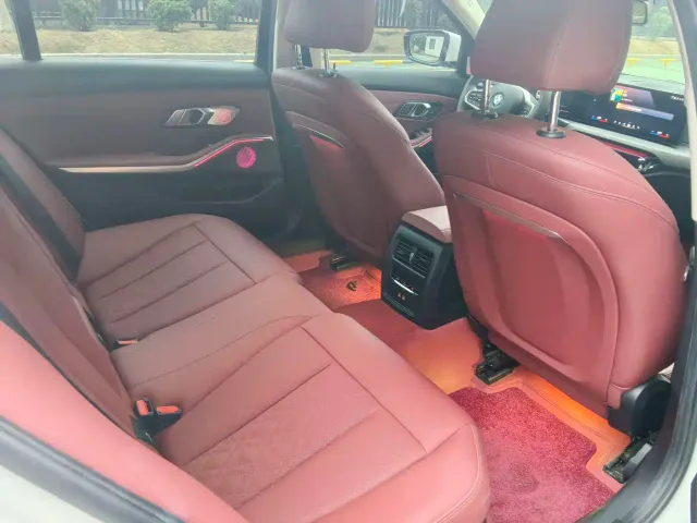 BMW 3 Series — Фото автомобиля 6