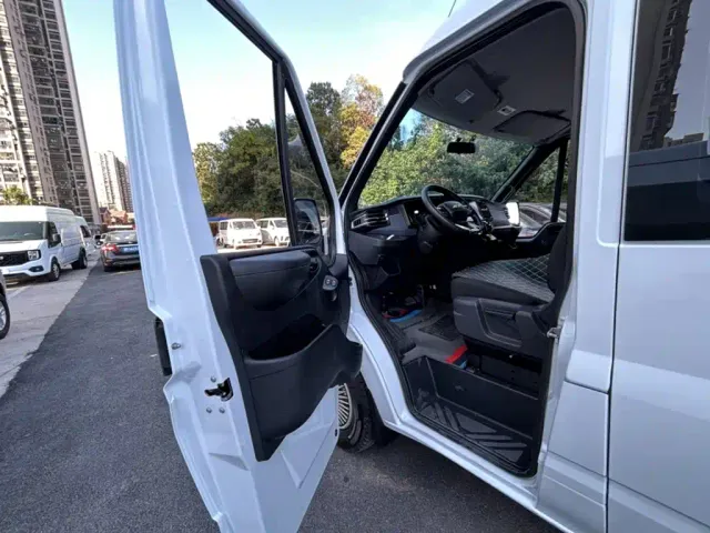 JMC Fushun — Фото автомобиля 9