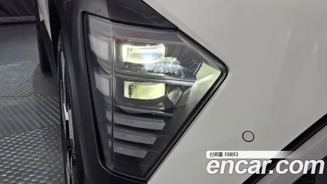 Hyundai Kona SX2 — Фото автомобиля 7