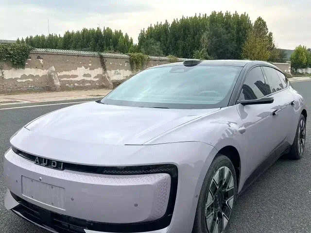 Фотография автомобиля — Audi E5 Sportback