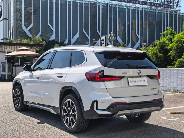 BMW X1 — Фото автомобиля 8
