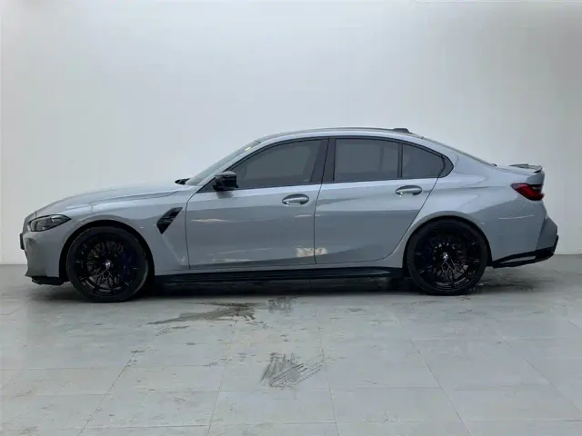 BMW M3 — Фото автомобиля 3