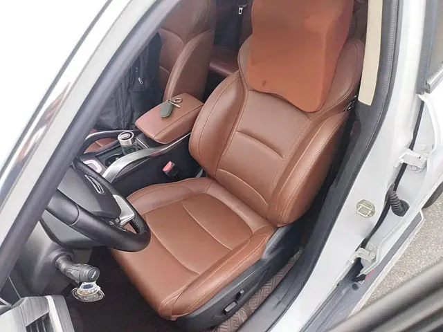 Geely Boyue — Фото автомобиля 14