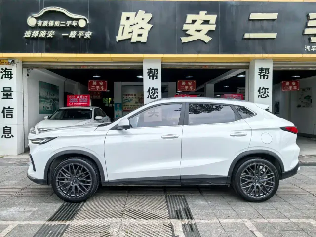 Changan Oushang X5 — Фото автомобиля 5