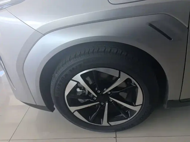 GAC Aion Y — Фото автомобиля 24