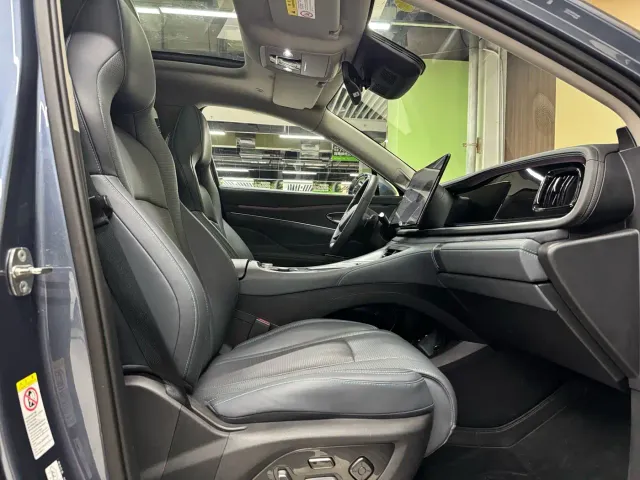 BYD Hai Shi 07 DM-i — Фото автомобиля 11