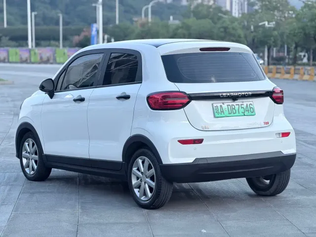 Leapmotor T03 — Фото автомобиля 6
