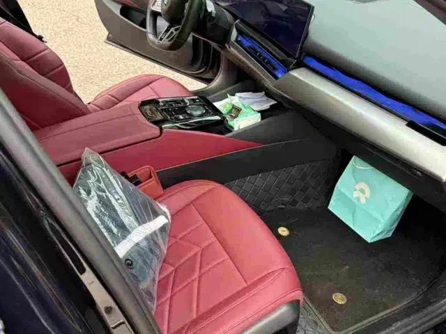 BMW 5 Series — Фото автомобиля 2