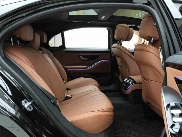 Mercedes-Benz S-Class — Фото автомобиля 13