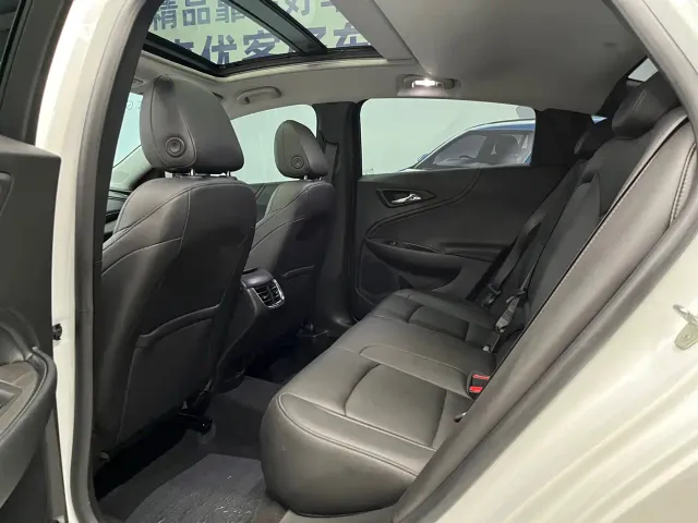 Chevrolet Malibu XL — Фото автомобиля 12