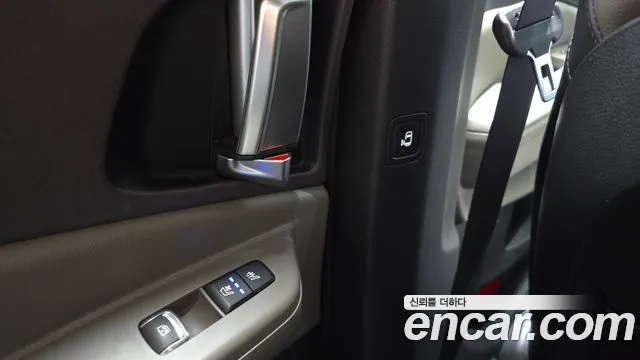 Kia Carnival 4th Gen — Фото автомобиля 30