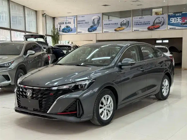 Фотография автомобиля — Changan Eado