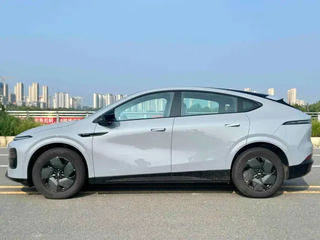 Xpeng G6 — Фото автомобиля 4