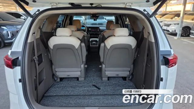 Kia Canival Carnival 4 поколение 9 мест Noblesse — Фото автомобиля 5