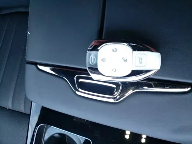 GAC Trumpchi M8 — Фото автомобиля 8
